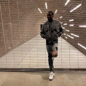 Meet your Posher, Justin